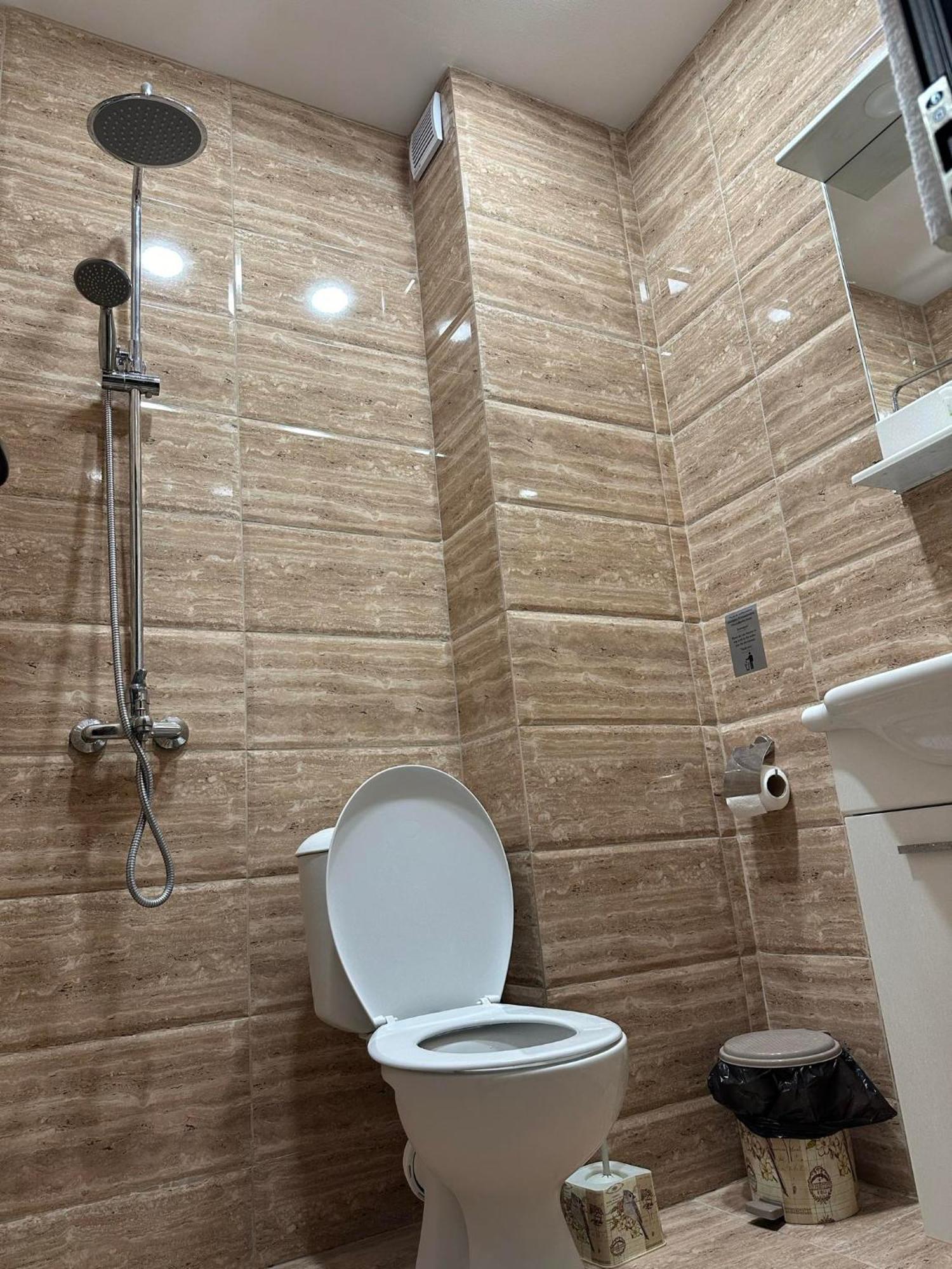 Бялата Къща Hotel Chakalarovo Exterior photo