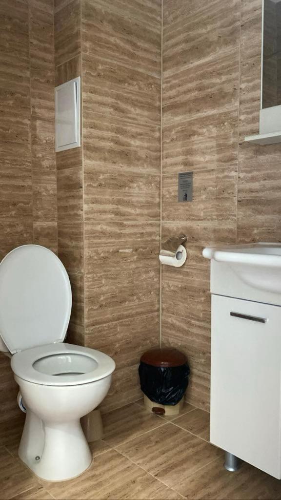 Бялата Къща Hotel Chakalarovo Exterior photo